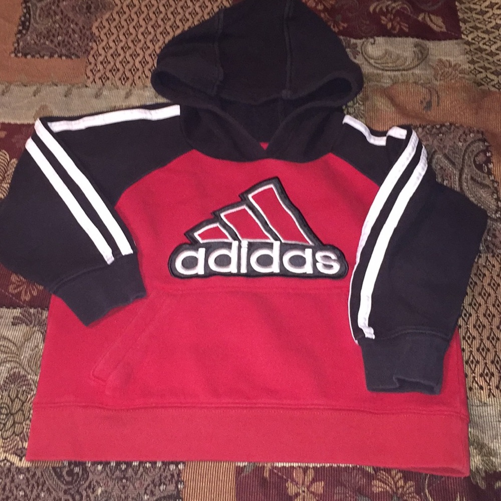 ✅Boys adidas hoodie🖤